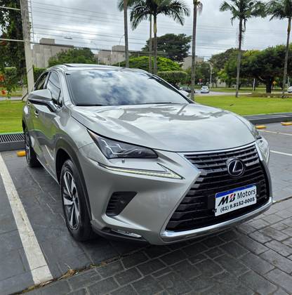 LEXUS NX 300h 2.5 16V VVT-I HYBRID LUXURY CVT AWD